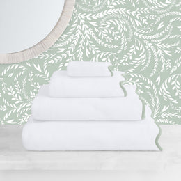 Green Scalloped Plush White Hand Towel