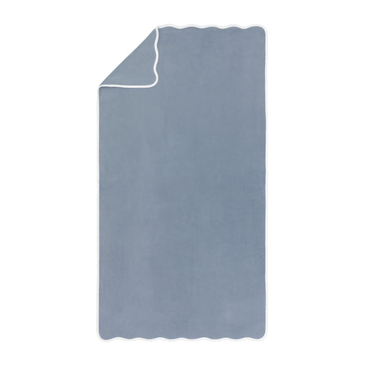 White Scalloped Plush Vista Blue Bath Towel