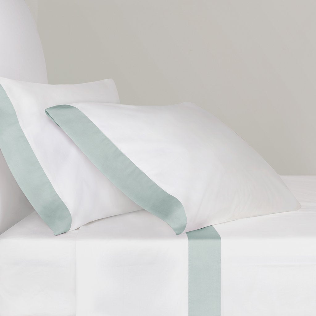 Porcelain Green Border Sheet Set (Fitted, Flat, & Pillow Cases)