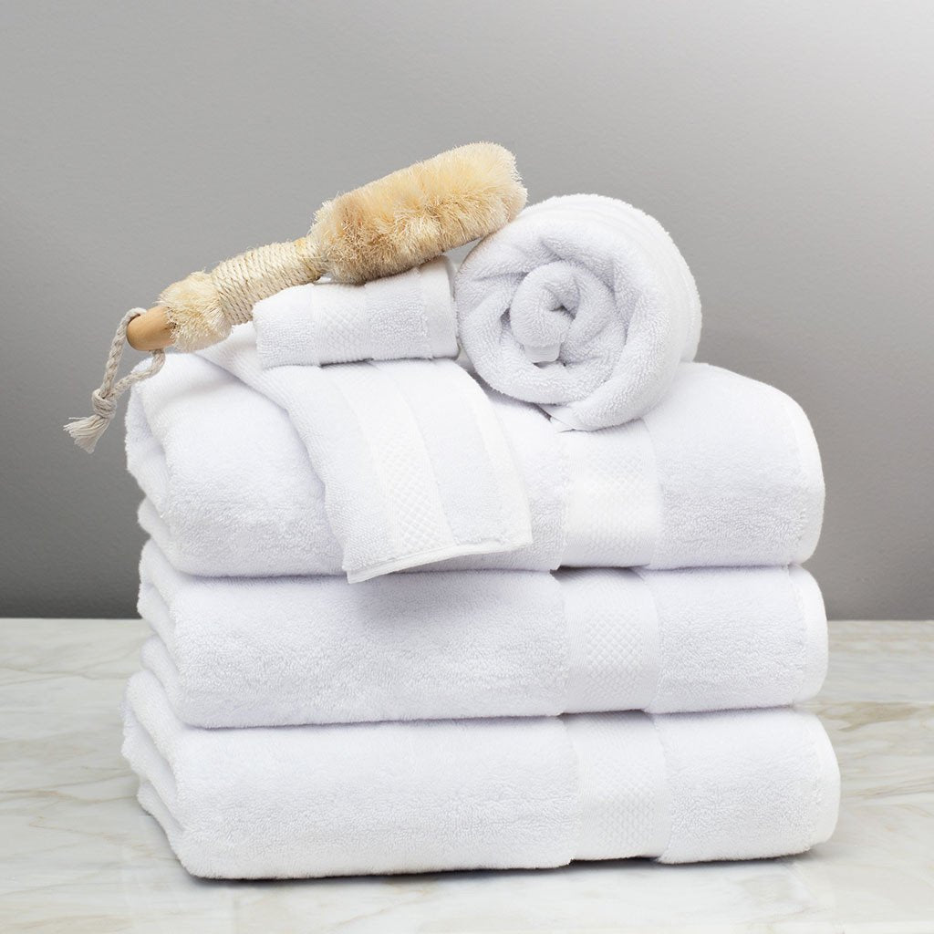 Classic White Towel Spa Bundle (2 Wash + 2 Hand + 4 Bath Towels)